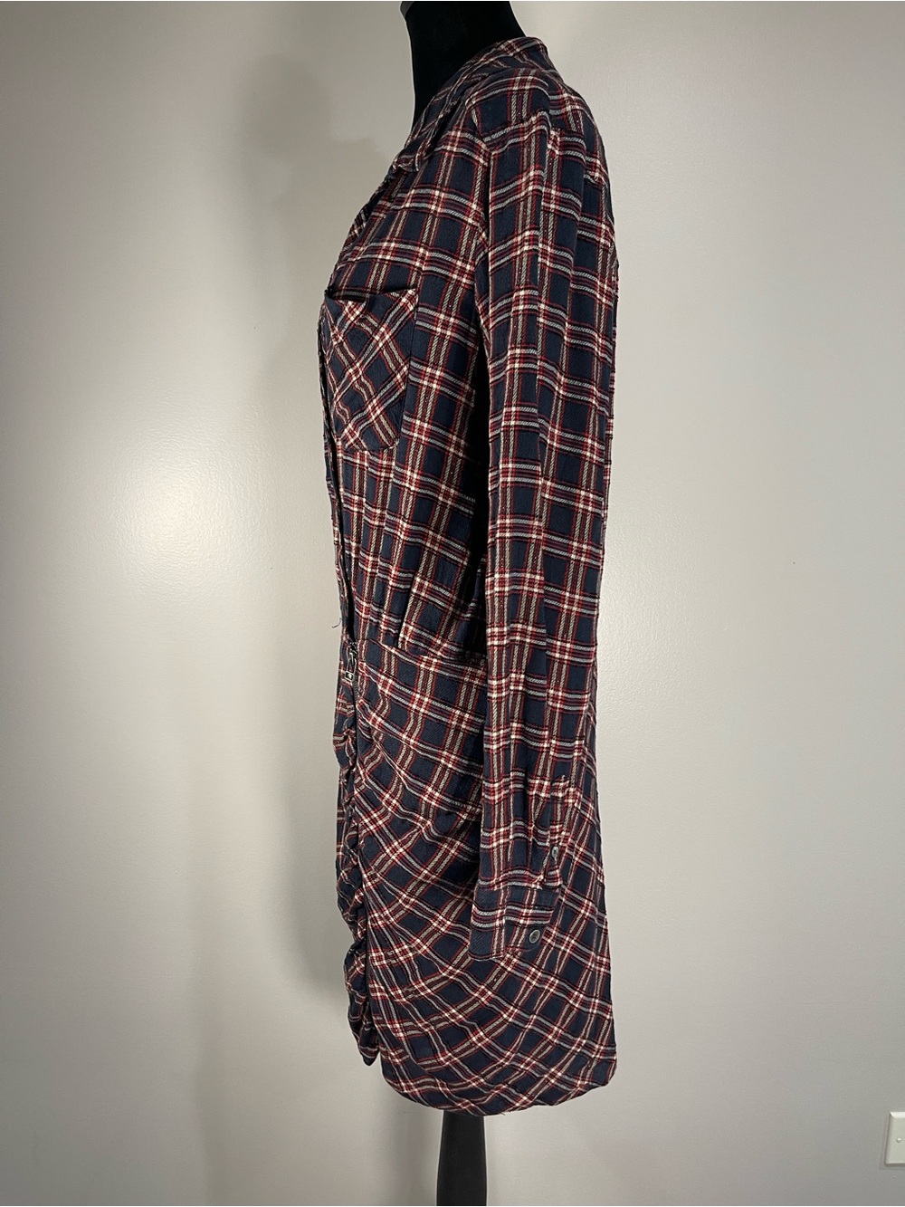 Veronica Beard Karen Navy and Red Metallic Plaid Long-Sleeve Shirt Dress Sz. 14 - Picture 3 of 7